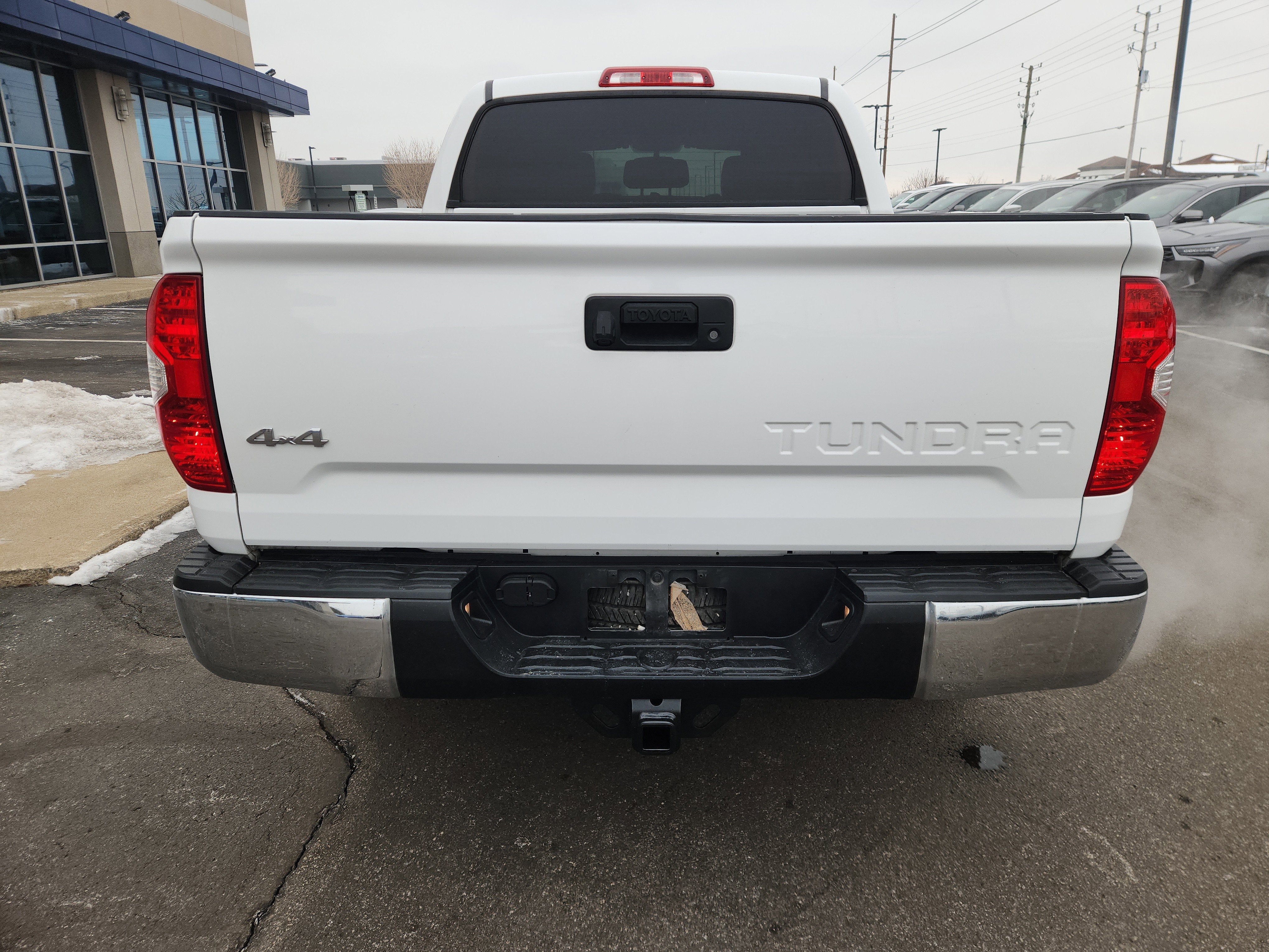 2017 Toyota Tundra 4WD SR5