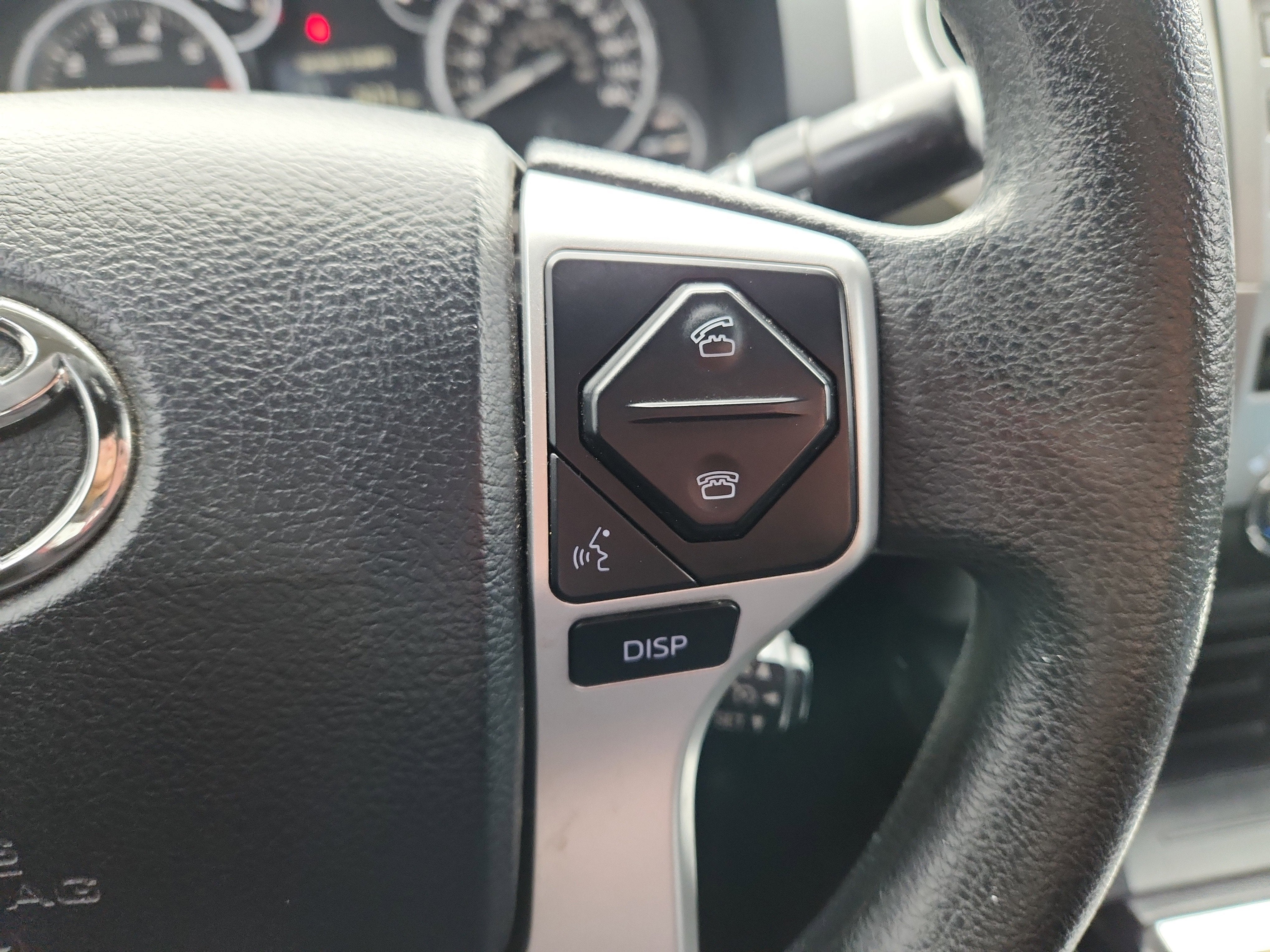 2017 Toyota Tundra 4WD SR5