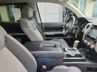 2017 Toyota Tundra 4WD SR5