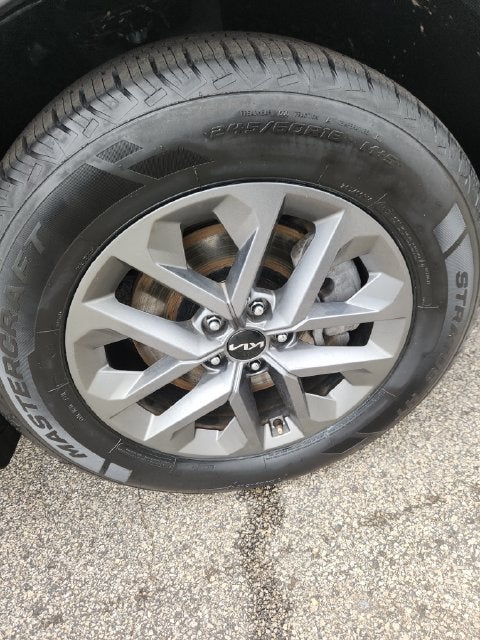 2024 Kia Telluride LX