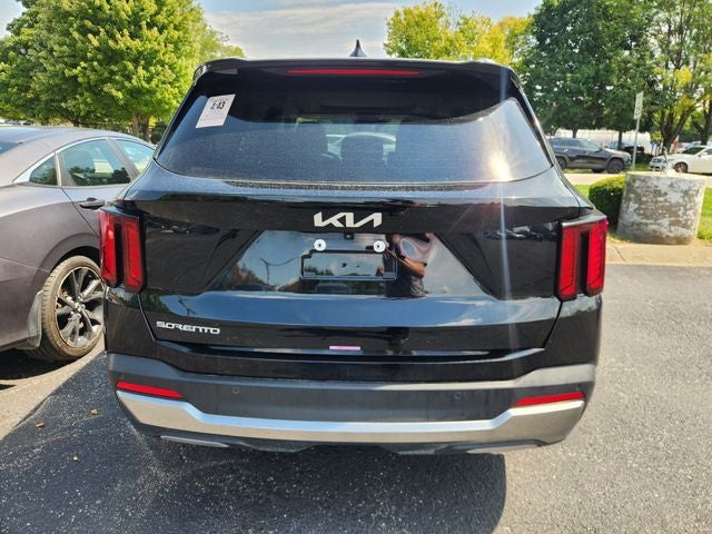 2025 Kia Sorento S