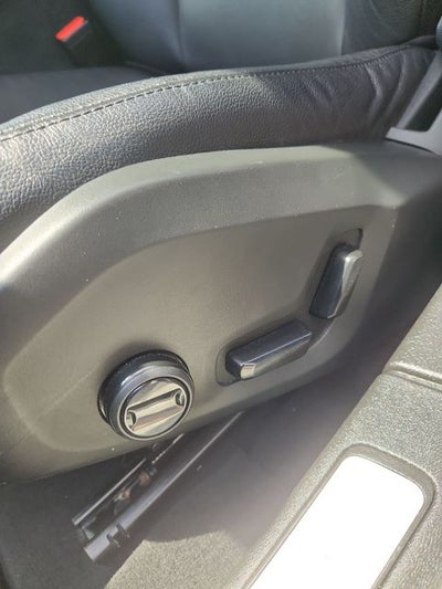 2024 Volvo S60 B5 Core Dark Theme