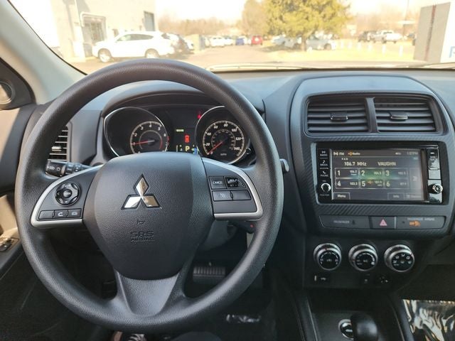 2025 Mitsubishi Outlander Sport Base