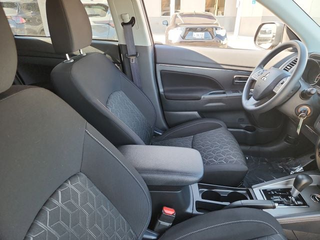2025 Mitsubishi Outlander Sport Base