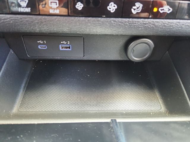 2023 Mitsubishi Outlander SE Black Edition
