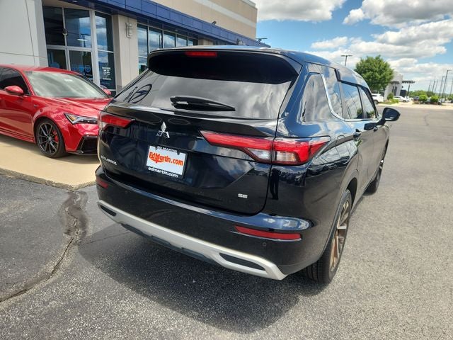 2023 Mitsubishi Outlander SE Black Edition