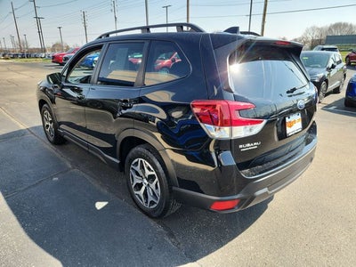 2022 Subaru Forester Premium