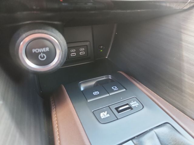 2024 Toyota Venza XLE