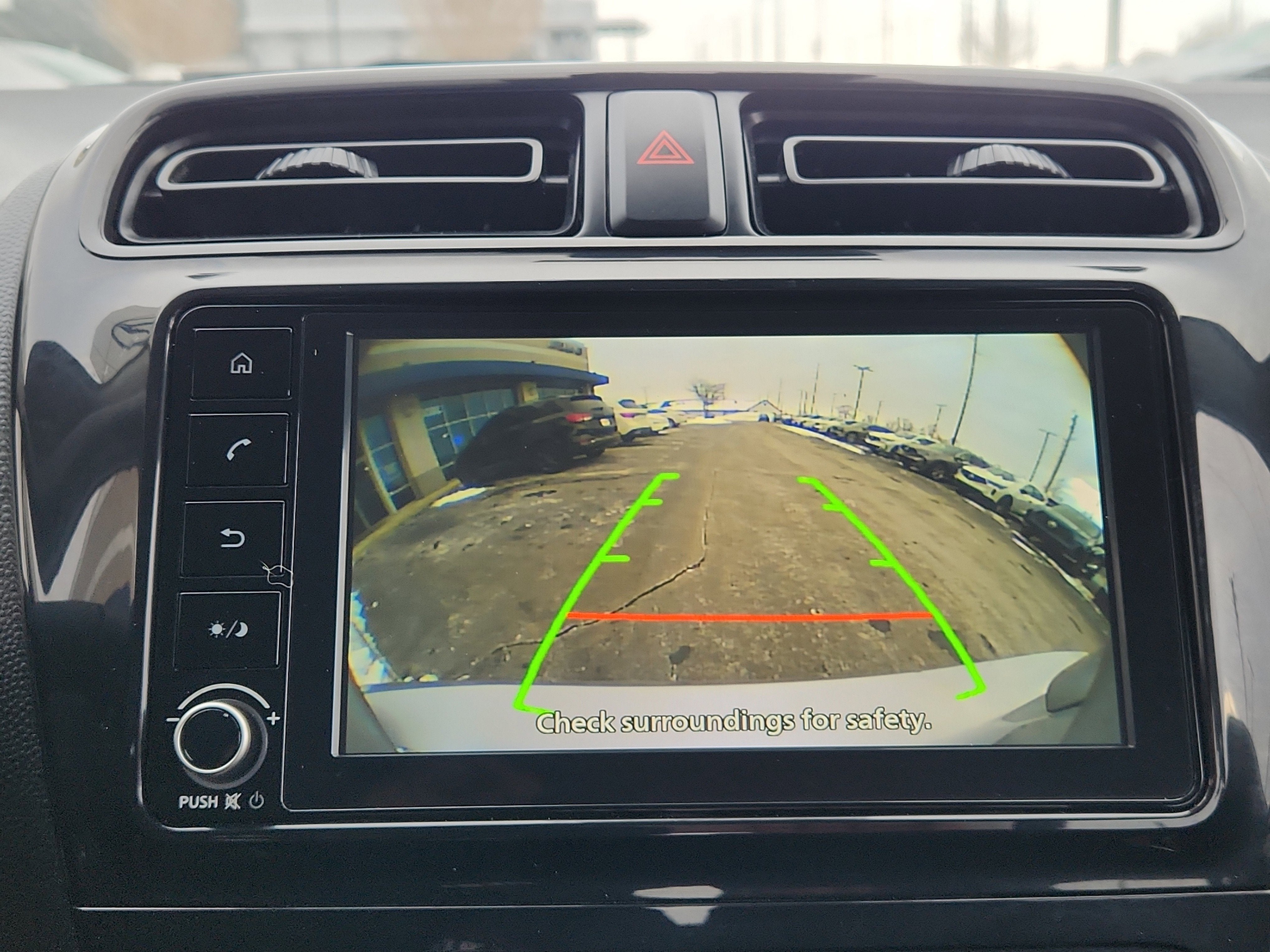 2024 Mitsubishi Mirage ES