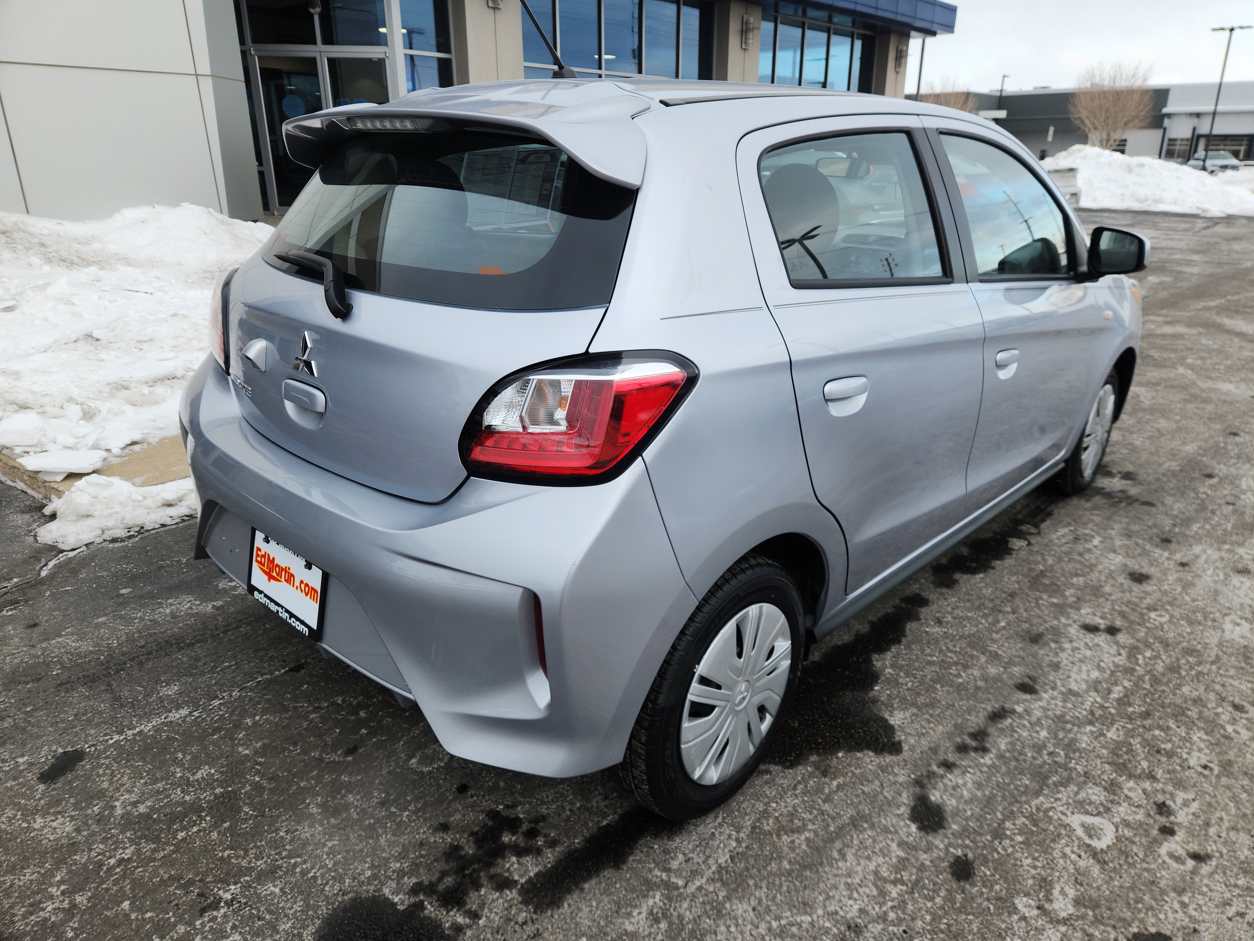 2024 Mitsubishi Mirage ES