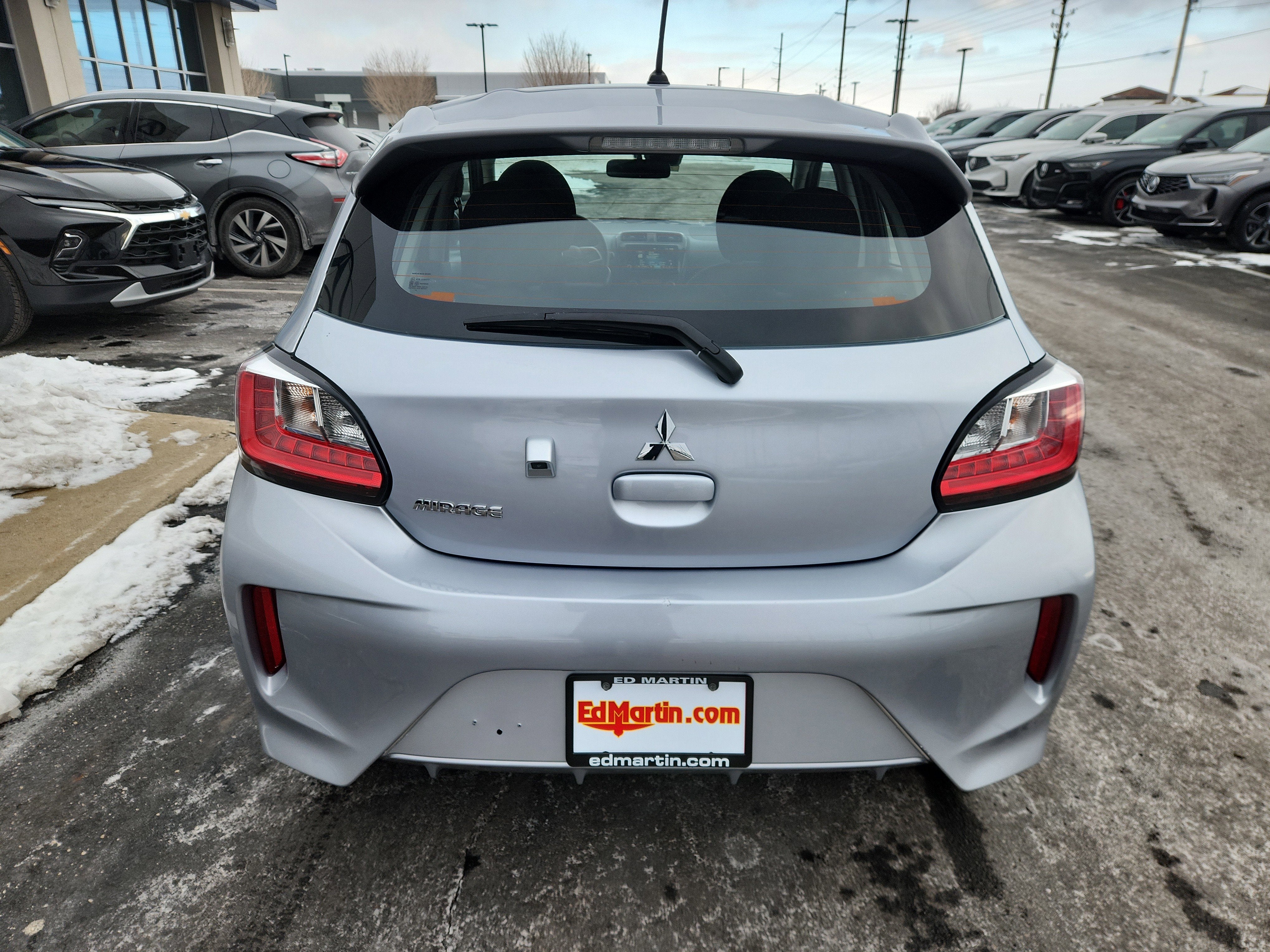 2024 Mitsubishi Mirage ES