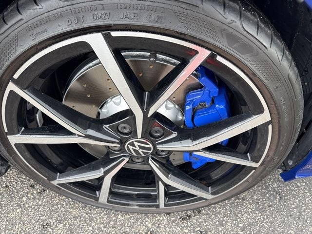 2022 Volkswagen Golf R 2.0T