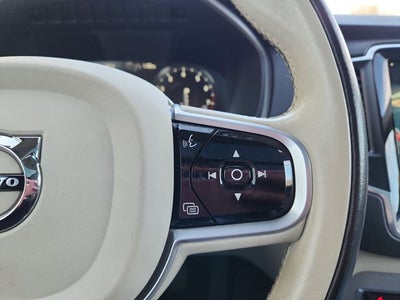 2021 Volvo XC90 T5 Momentum