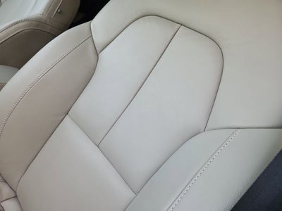 2022 Volvo XC40 Momentum