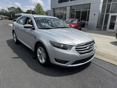 2016 Ford Taurus SEL