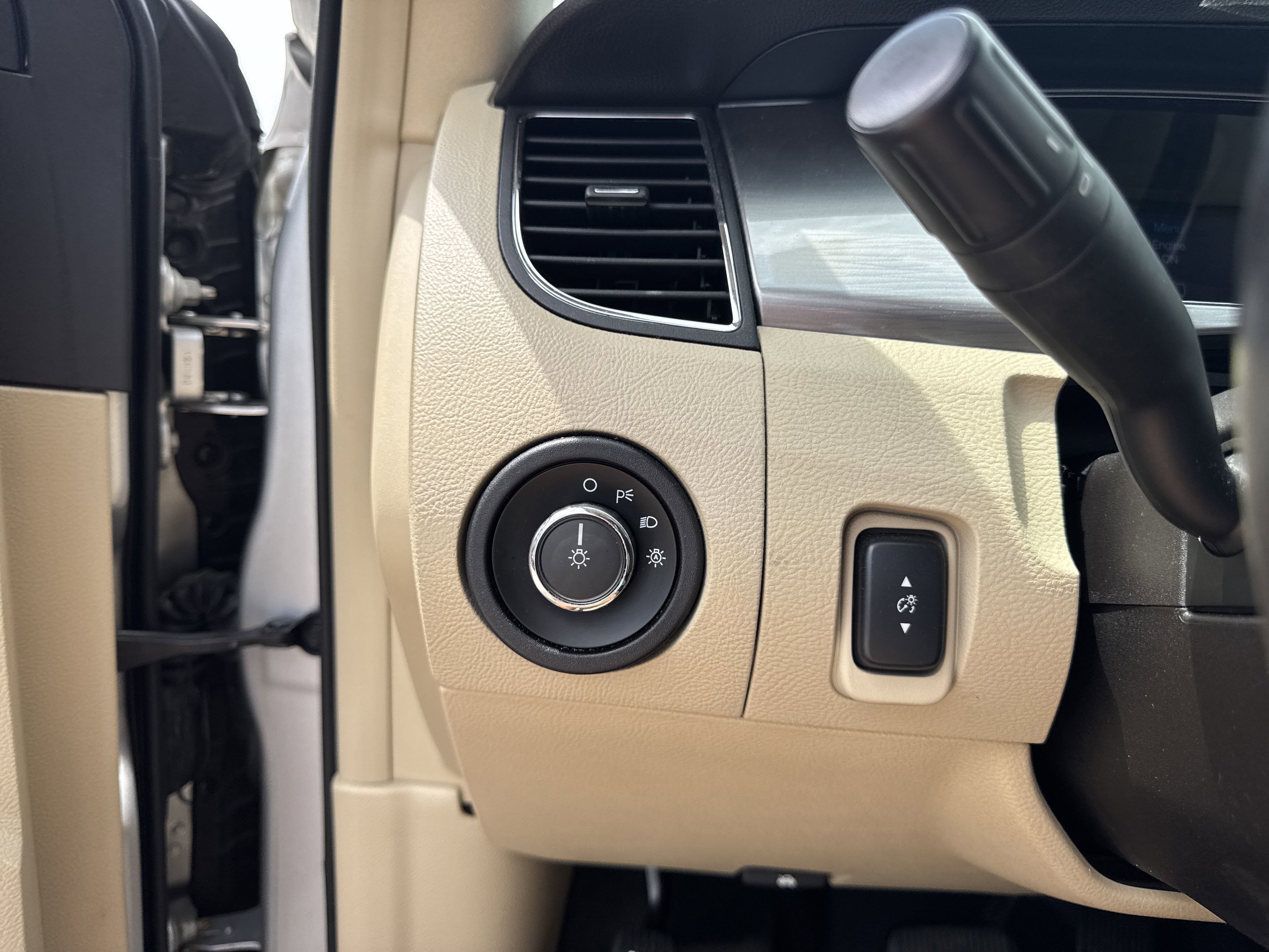 2016 Ford Taurus SEL