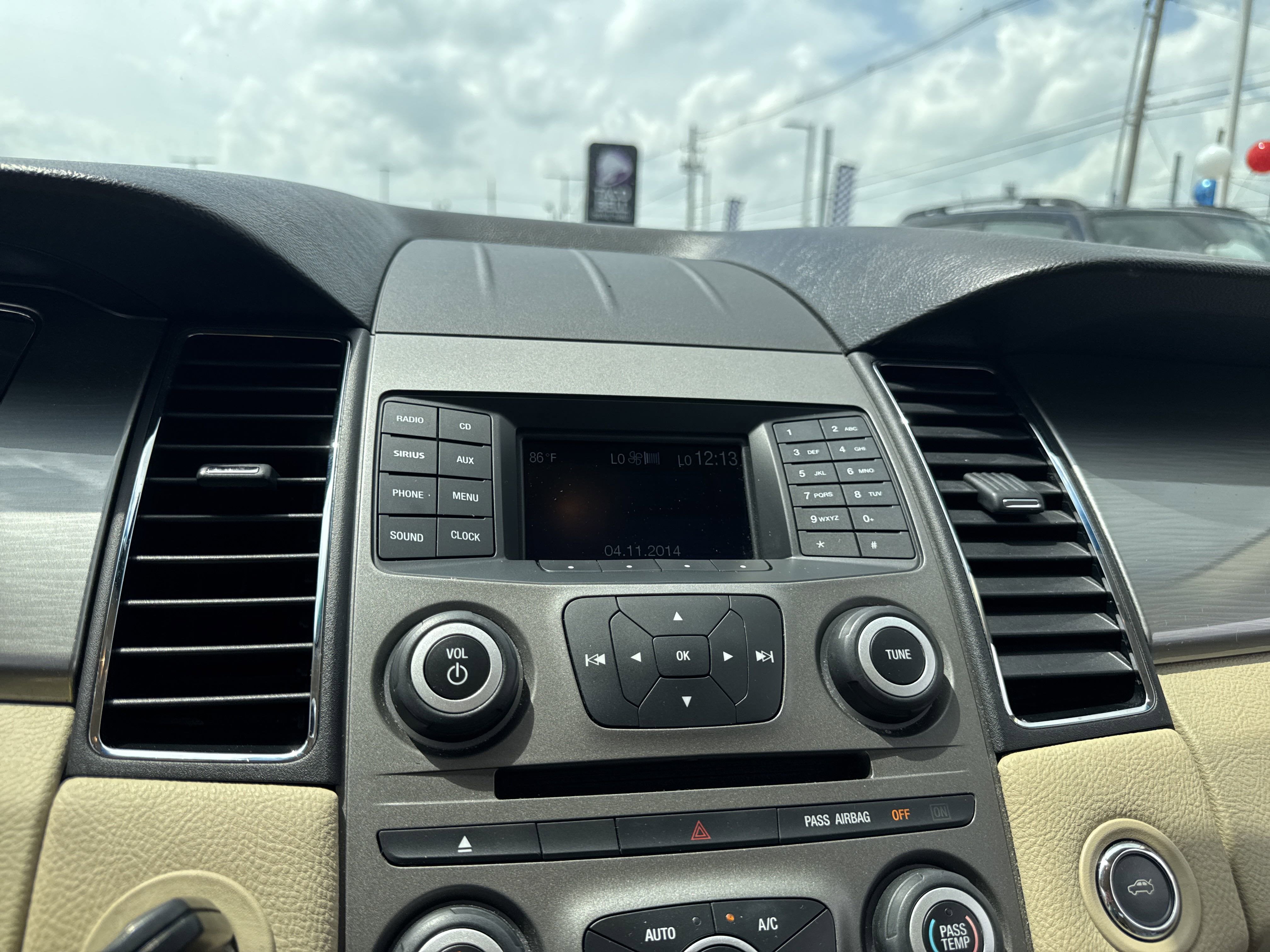 2016 Ford Taurus SEL