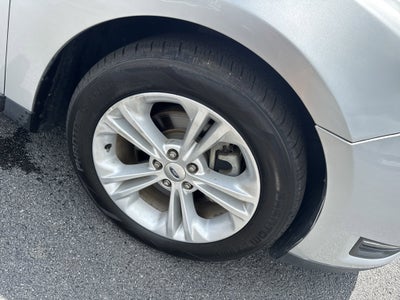 2016 Ford Taurus SEL