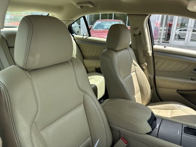 2016 Ford Taurus SEL