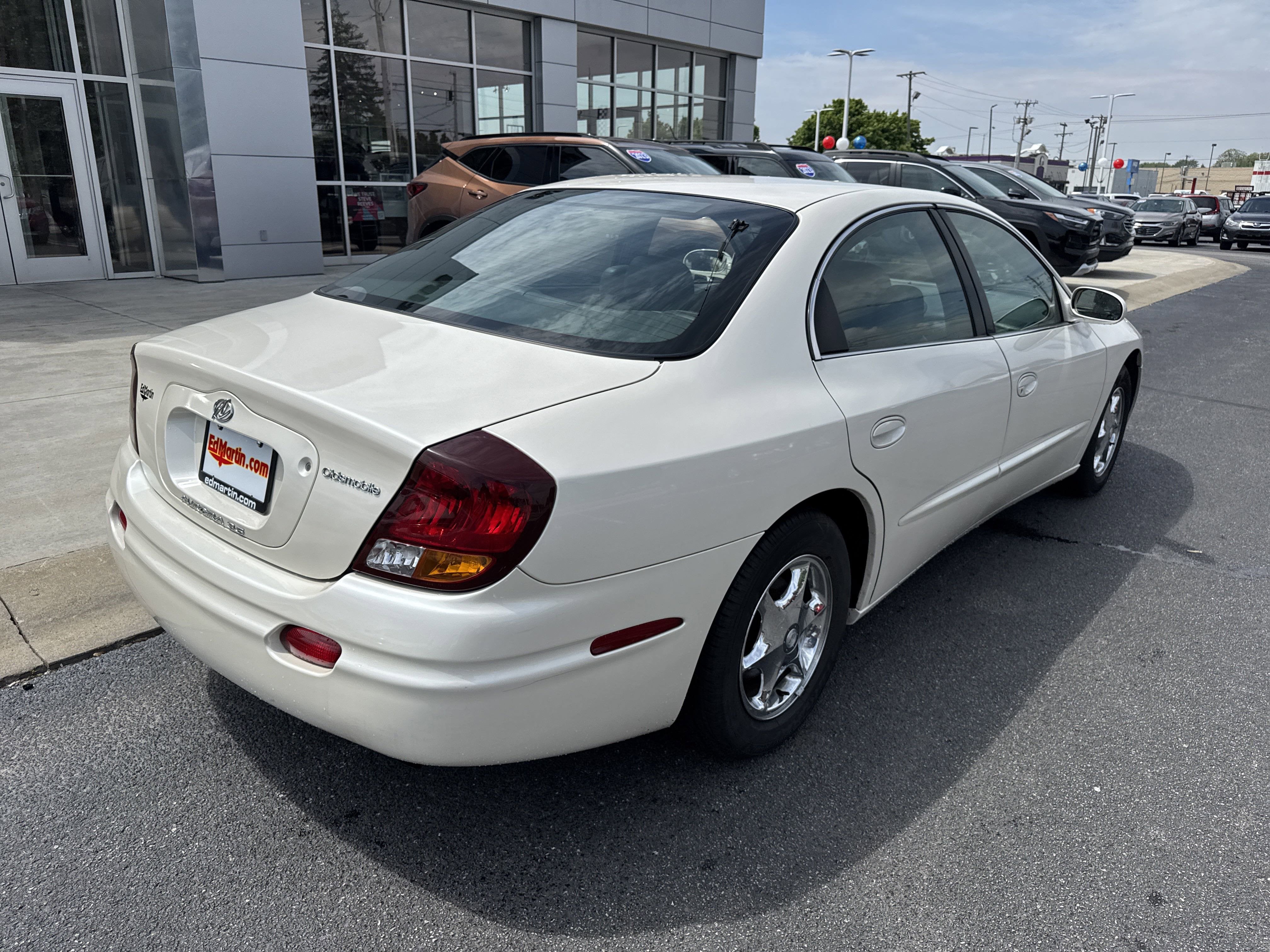 2001 Oldsmobile Aurora 3.5