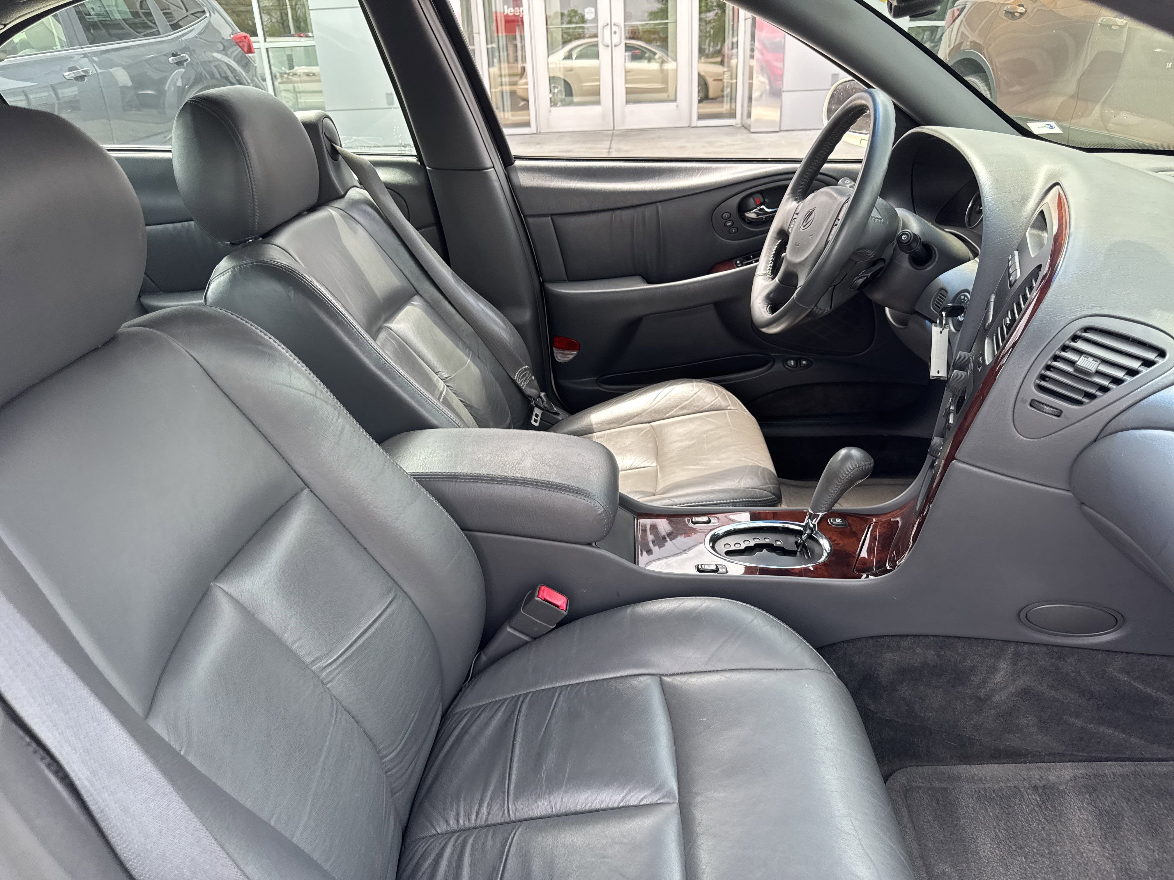 2001 Oldsmobile Aurora 3.5