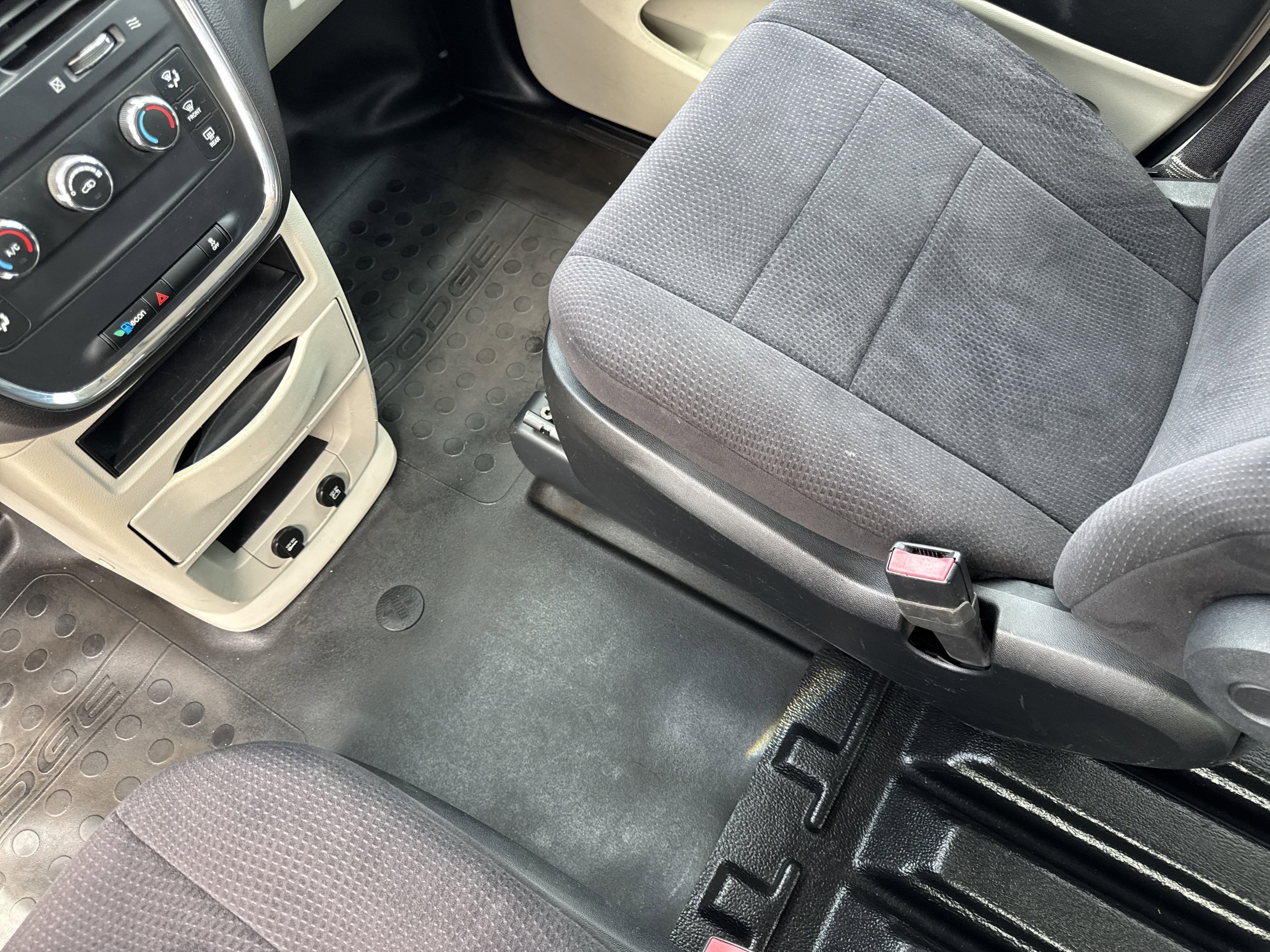 2011 Dodge Grand Caravan C/V CV