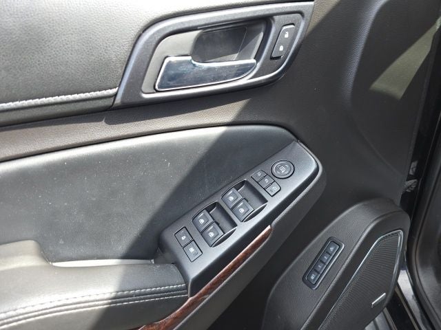 2017 GMC Yukon SLT