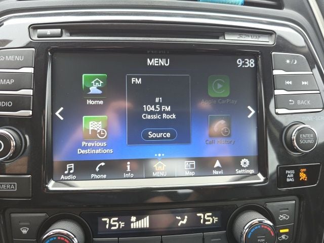 2017 Nissan Maxima SR