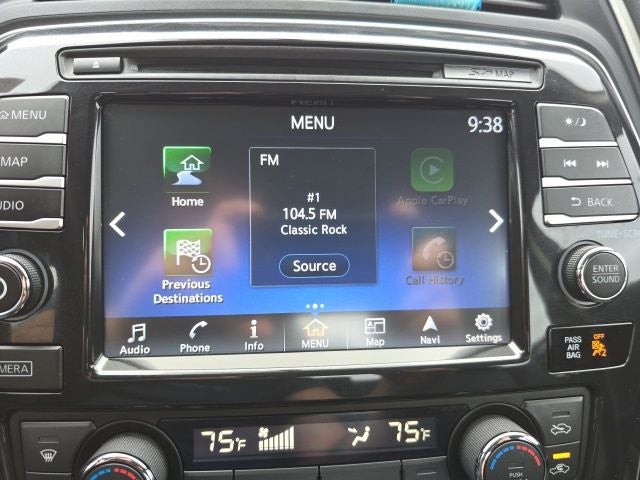 2017 Nissan Maxima SR