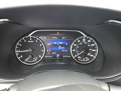 2017 Nissan Maxima SR