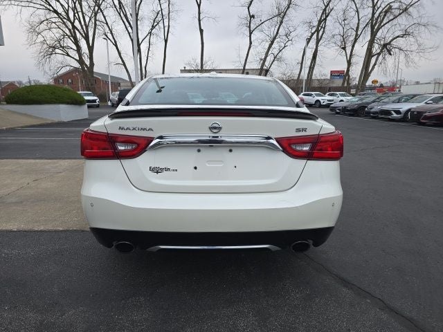 2017 Nissan Maxima SR