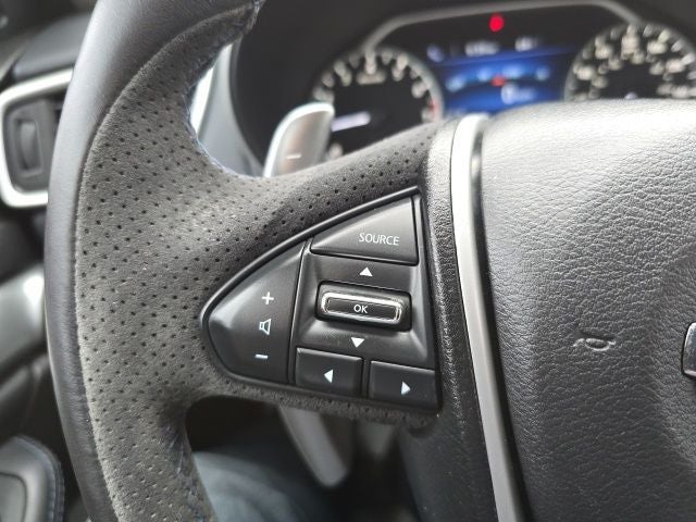 2017 Nissan Maxima SR