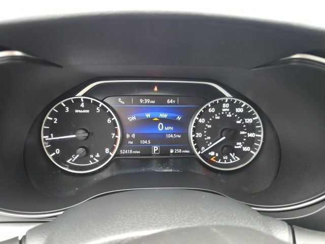 2017 Nissan Maxima SR