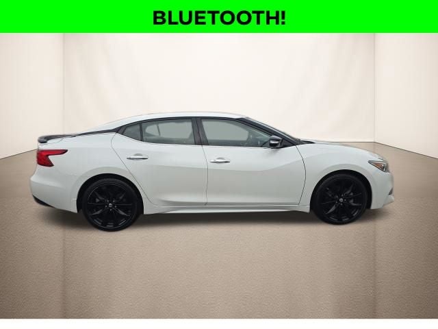 2017 Nissan Maxima SR