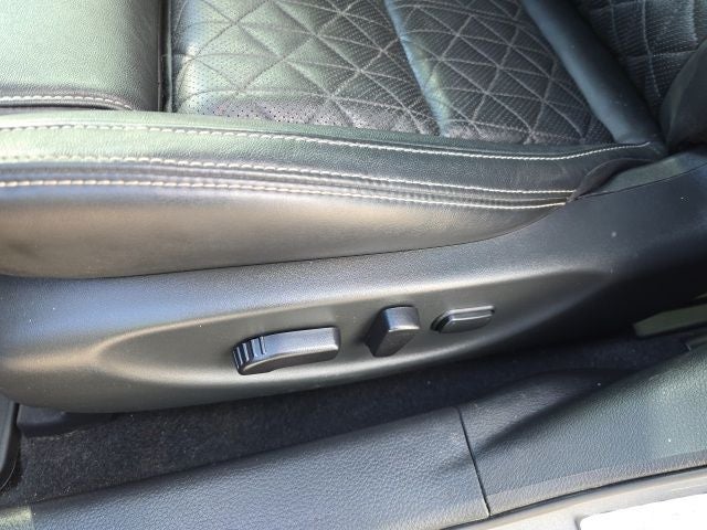 2023 Nissan Maxima Platinum