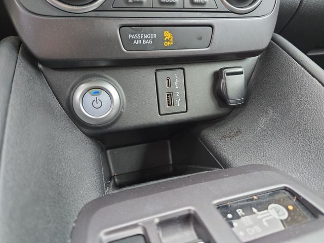 2024 Nissan Leaf S