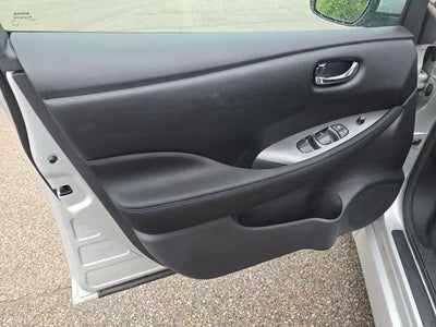 2024 Nissan Leaf S