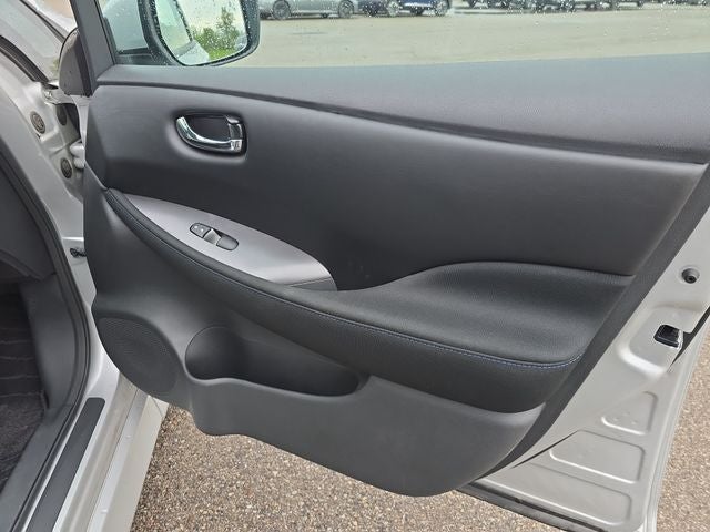 2024 Nissan Leaf S