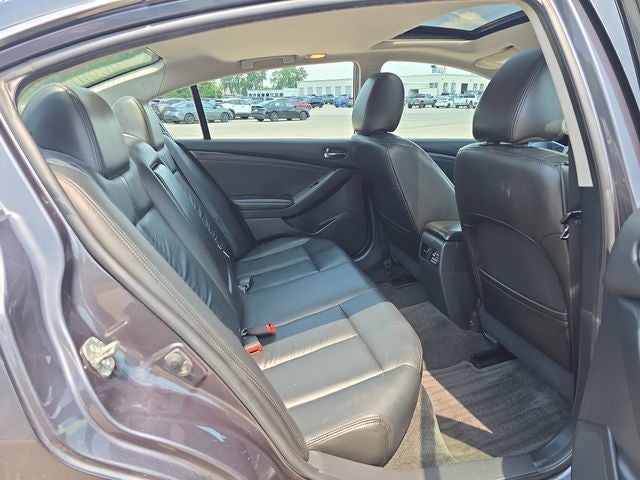 2011 Nissan Altima 3.5 SR