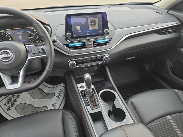 2025 Nissan Altima 2.5 SR