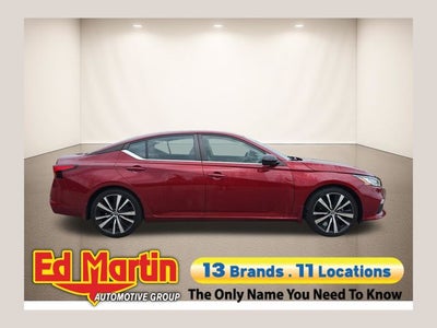 2022 Nissan Altima 2.5 SR