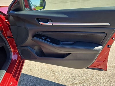 2023 Nissan Altima 2.5 SV PREMIUM