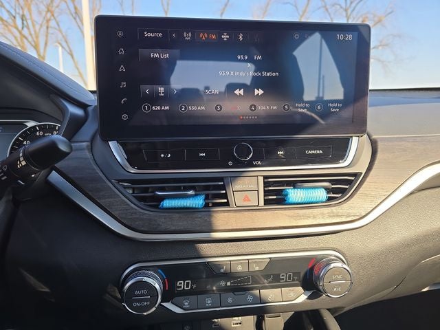 2025 Nissan Altima 2.5 SL