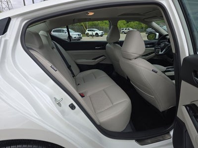2023 Nissan Altima 2.5 SL