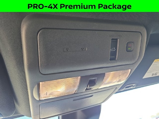 2023 Nissan Frontier PRO-4X PREMIUM