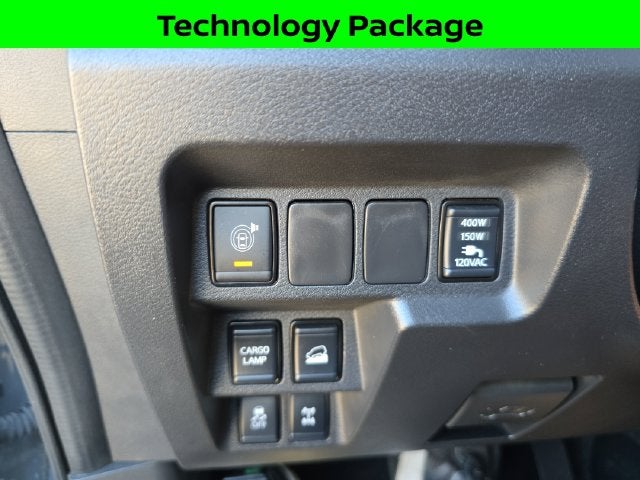 2023 Nissan Frontier PRO-4X PREMIUM