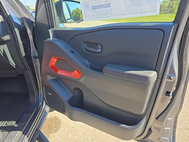 2027 Nissan Frontier PRO-4X