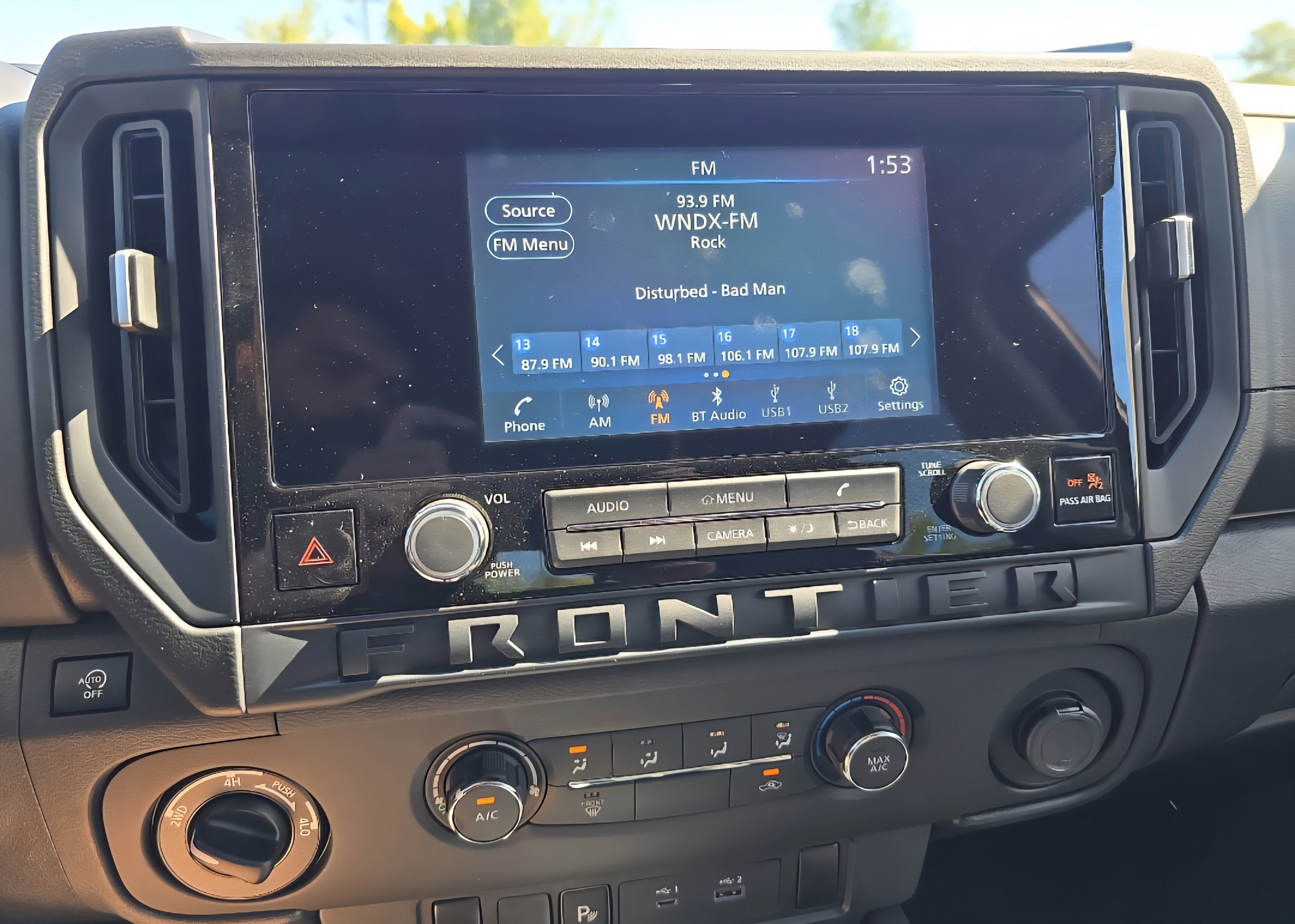 2026 Nissan Frontier S