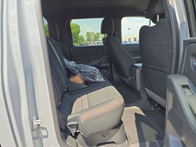 2026 Nissan Frontier PRO-4X w/R Package