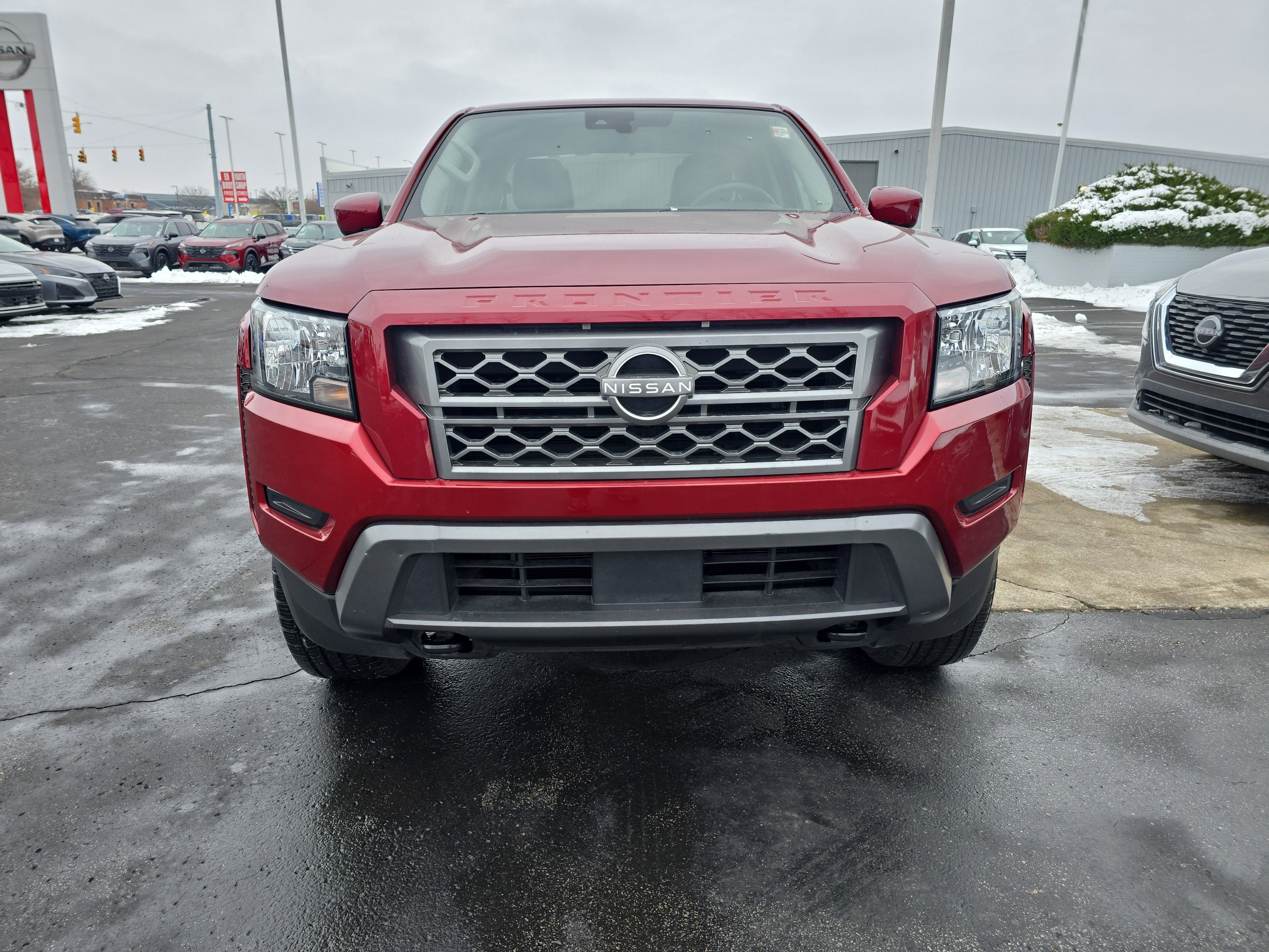 2023 Nissan Frontier SV